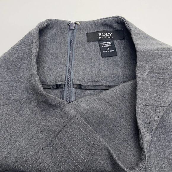 BODY BY VICTORIA Women’s 2 Gray Stretch Skirt - Picture 3 of 4